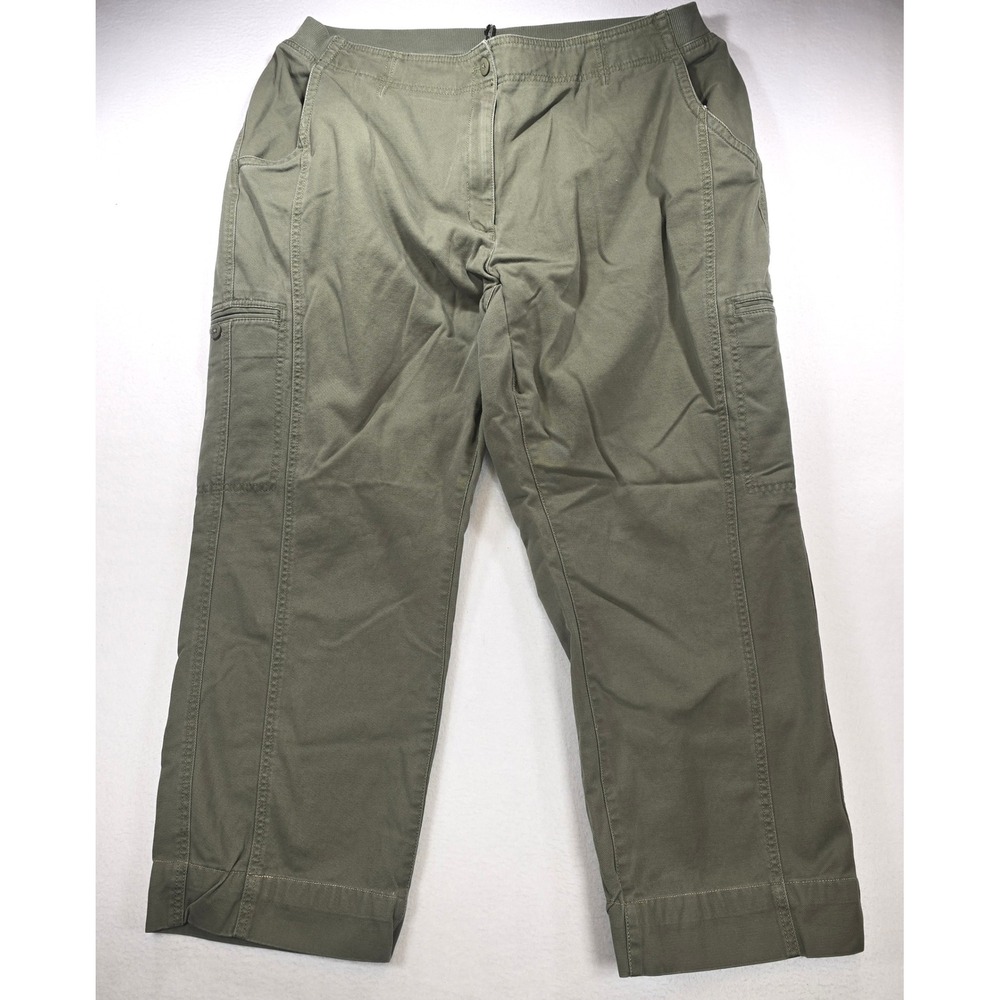LL Bean Classic Fit Cargo Pants Womens 22W Olive Green Straight Leg Mid Rise